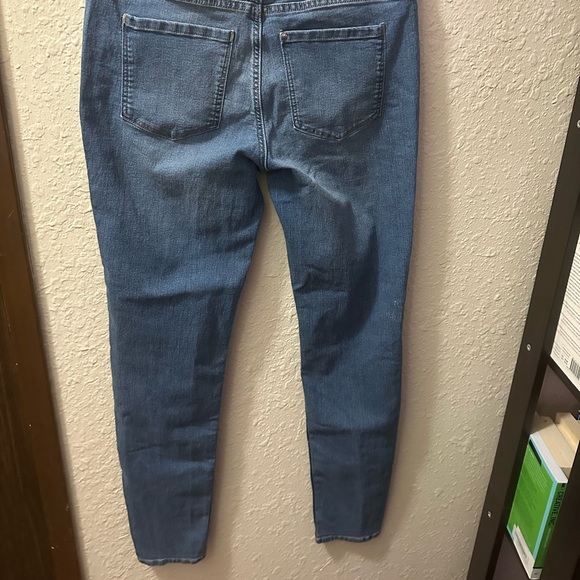 H & M jeans excellent used condition - Picture 6 of 6